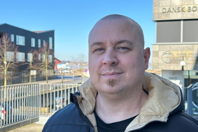 Færre råstoffer i vejkasserne - nye metoder sparer CO2  og ressourcer i Holbæk